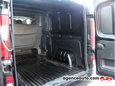 Renault Trafic — 26