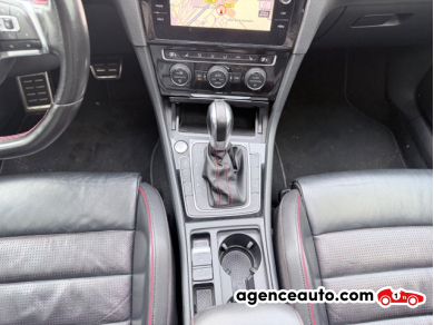 Volkswagen Golf — 19