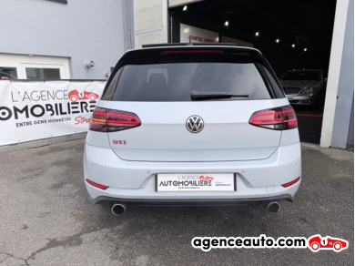 Volkswagen Golf — 27