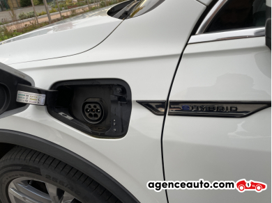 Volkswagen Tiguan — 24