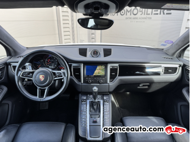 Porsche Macan — 10