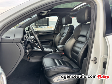 Porsche Macan — 12