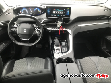 Peugeot 3008 HYbrid4 — 12