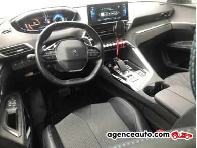 Peugeot 3008 HYbrid4 — 22