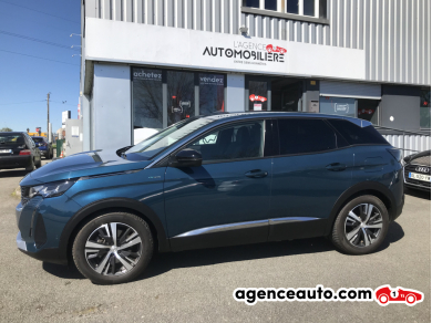 Peugeot 3008 HYbrid4 — 2