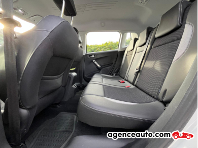 Peugeot 2008 — 17