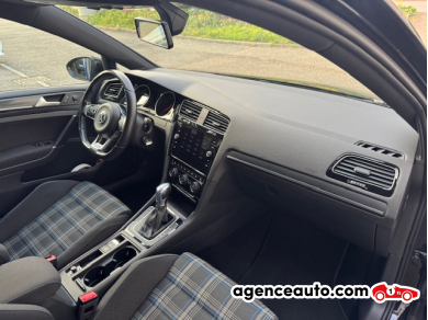 Volkswagen Golf — 12
