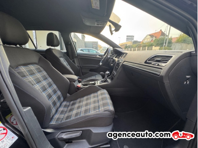Volkswagen Golf — 13