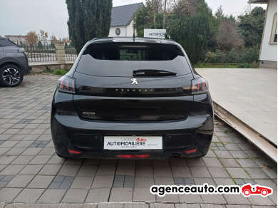 Peugeot 208 — 4