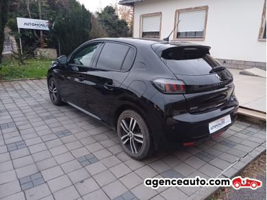 Peugeot 208 — 3