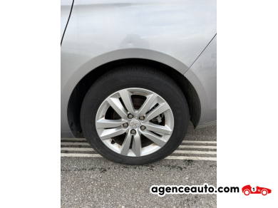 Peugeot 308 SW — 19