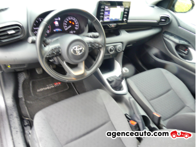 Toyota Yaris — 11