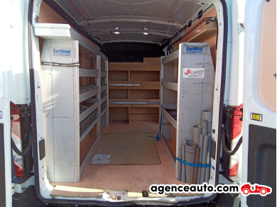 Ford Transit — 15