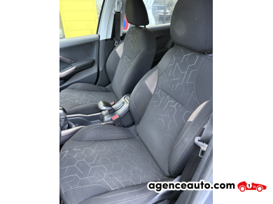 Peugeot 2008 — 10