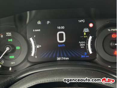 Jeep Renegade — 8