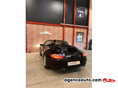 Porsche 911 Cabriolet — 12