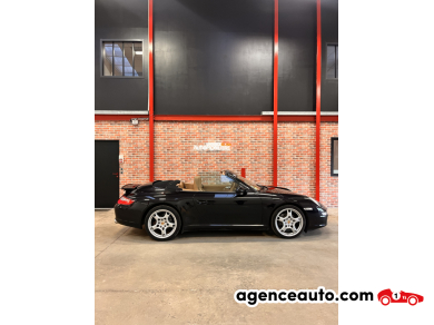Porsche 911 Cabriolet — 16