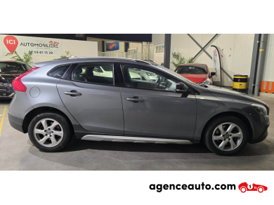 Volvo V40 — 2
