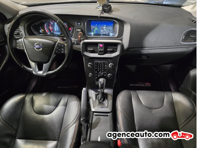 Volvo V40 — 12