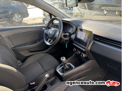Renault Clio — 13