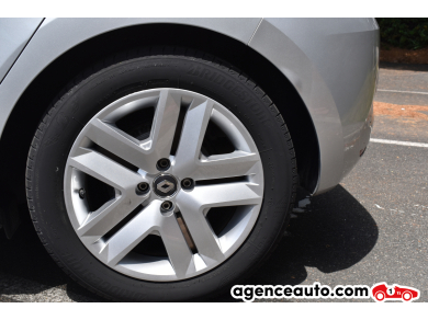 Renault Clio — 16