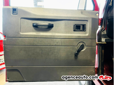 Land Rover Defender — 14