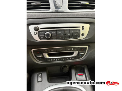 Renault Scenic — 16