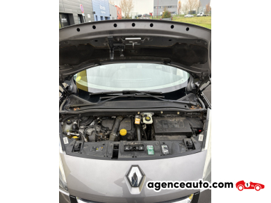 Renault Scenic — 17