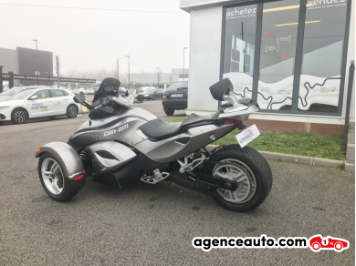 Can-Am Spyder — 2