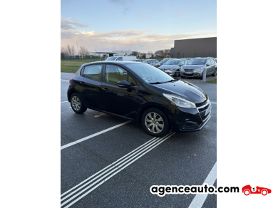 Peugeot 208 — 4