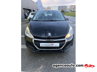 Peugeot 208 — 3