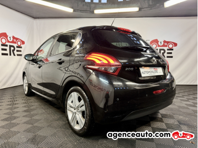 Peugeot 208 — 7