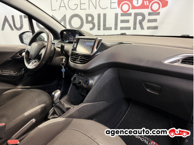 Peugeot 208 — 13