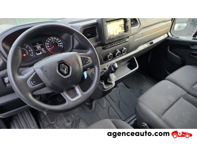 Renault Master — 11