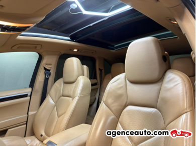 Porsche Cayenne — 10