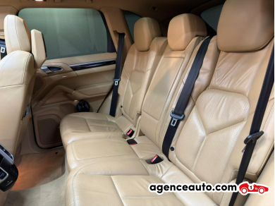 Porsche Cayenne — 22