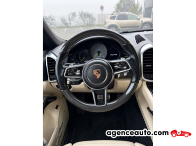 Porsche Cayenne — 14