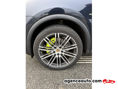 Porsche Cayenne — 28