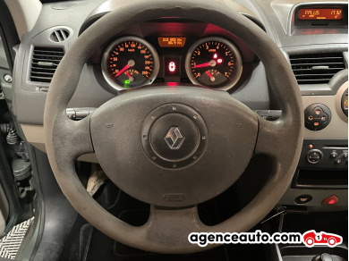 Renault Megane — 18