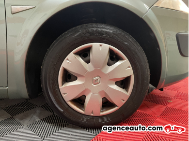 Renault Megane — 22