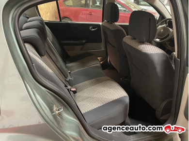 Renault Megane — 15