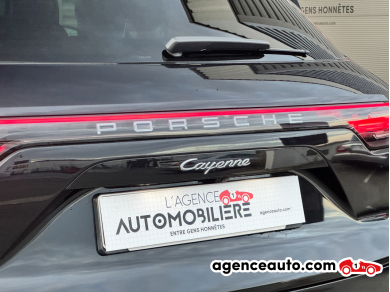 Porsche Cayenne — 35