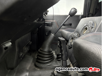 Land Rover Defender — 29
