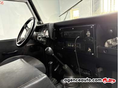 Land Rover Defender — 14