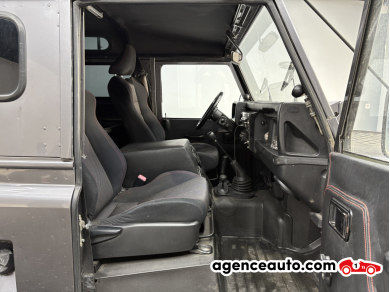 Land Rover Defender — 15