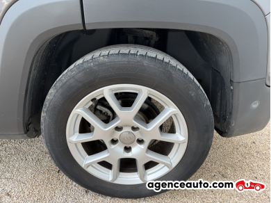Jeep Renegade — 24
