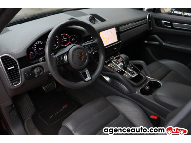 Porsche Cayenne — 17
