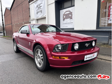 Ford Mustang Convertible — 12