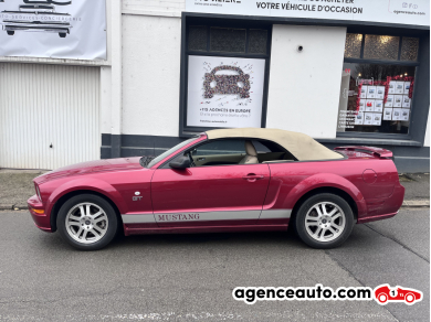 Ford Mustang Convertible — 6