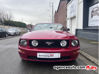 Ford Mustang Convertible — 11